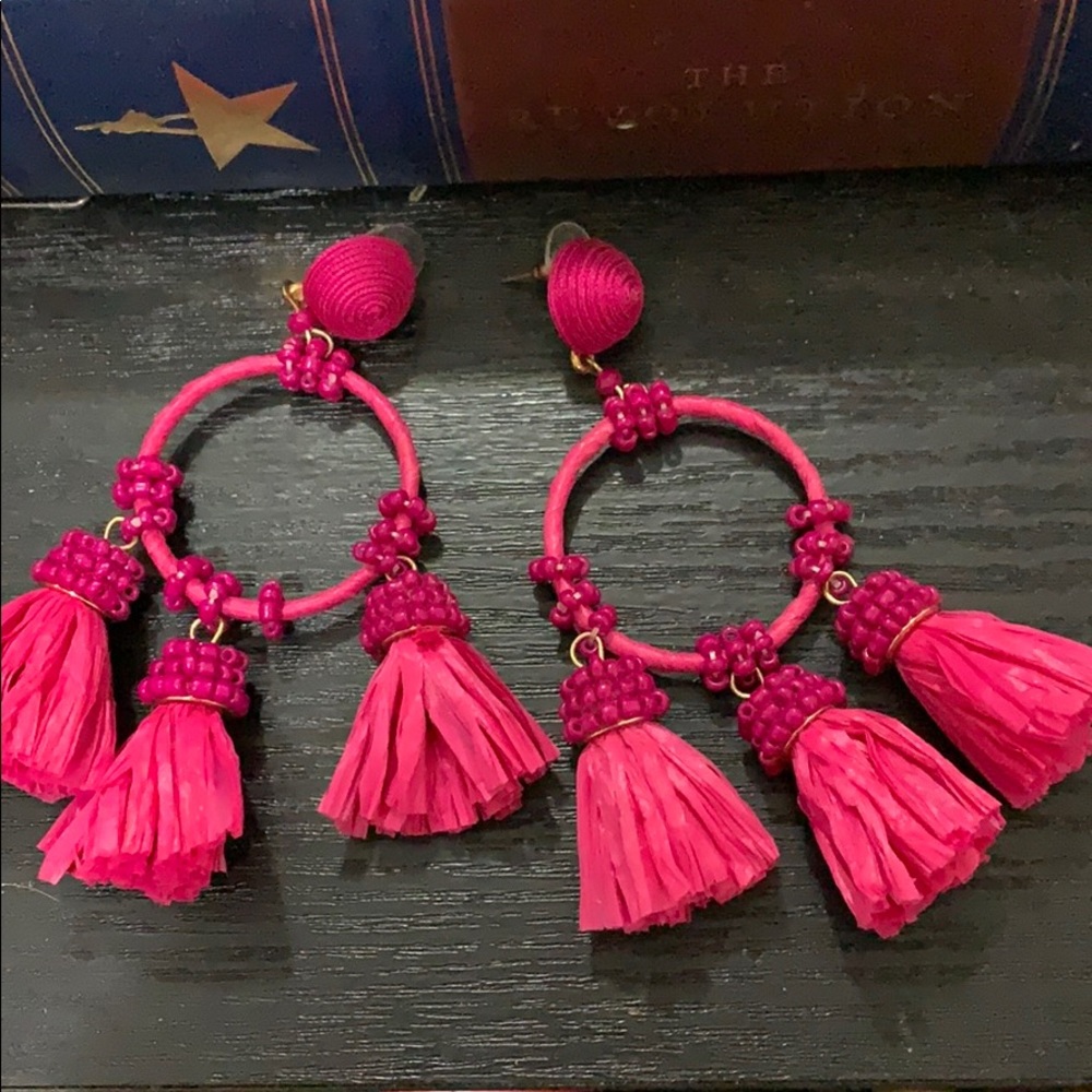 Fuchsia beaded earrings